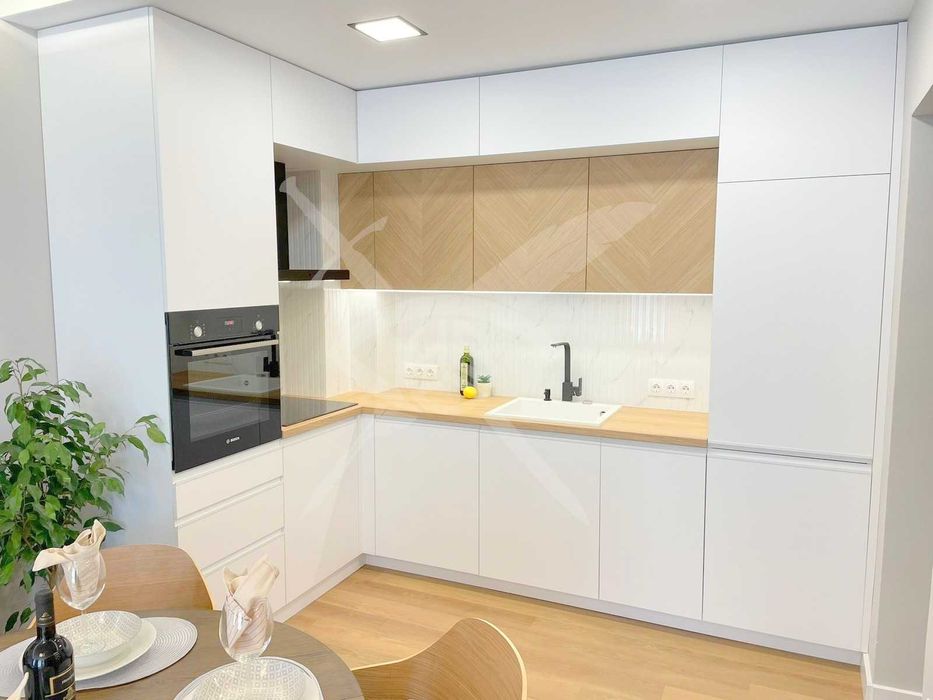 Продава се Двустаен апартамент в Пловдив, Остромила - 69 кв.м за 1883 €/кв.м - Снимка #1