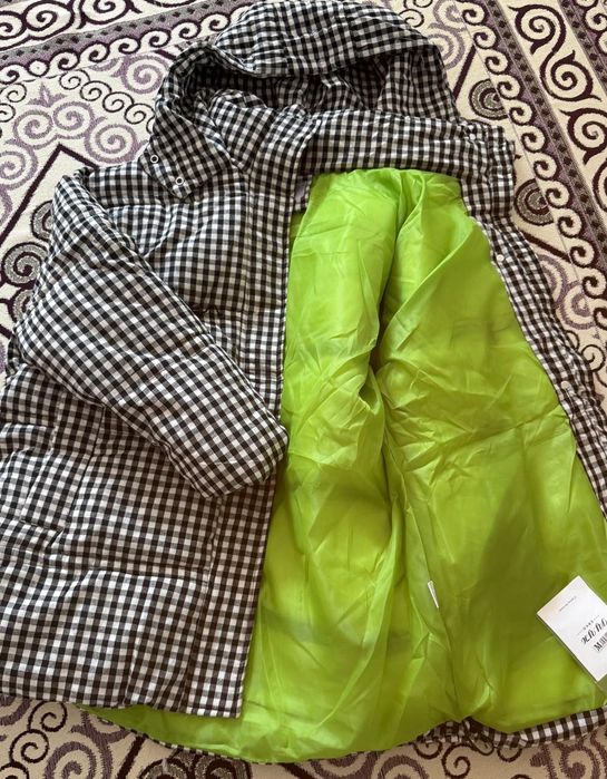 Новая женская куртка размер 48-56