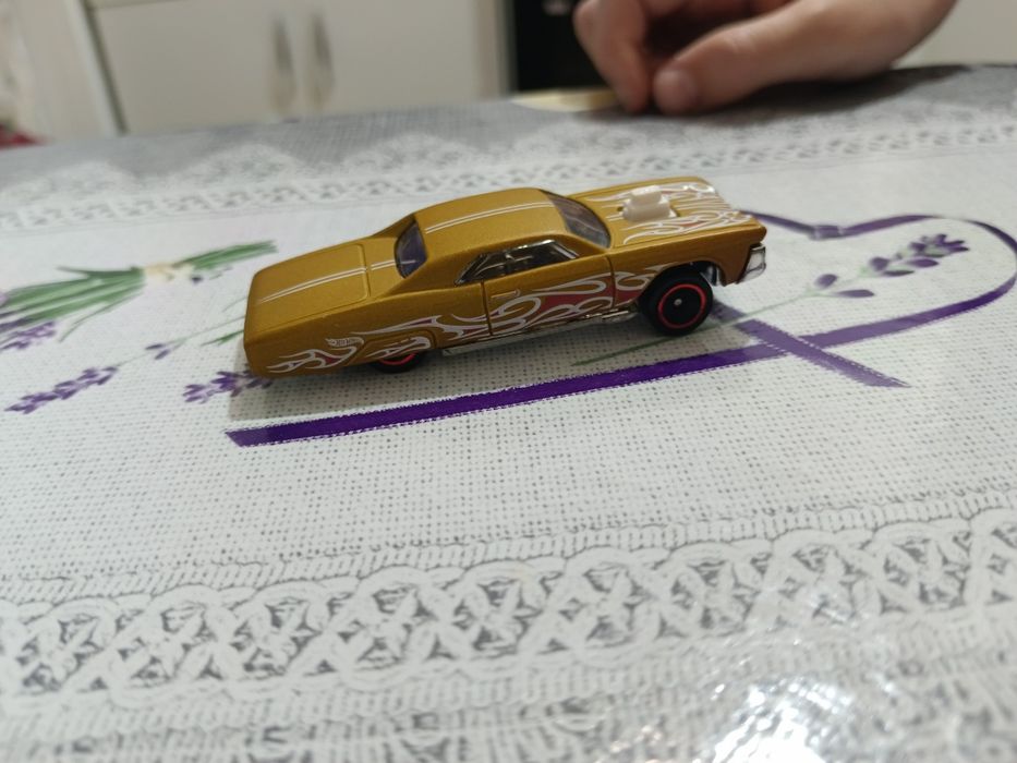 Продам хотвилс новая