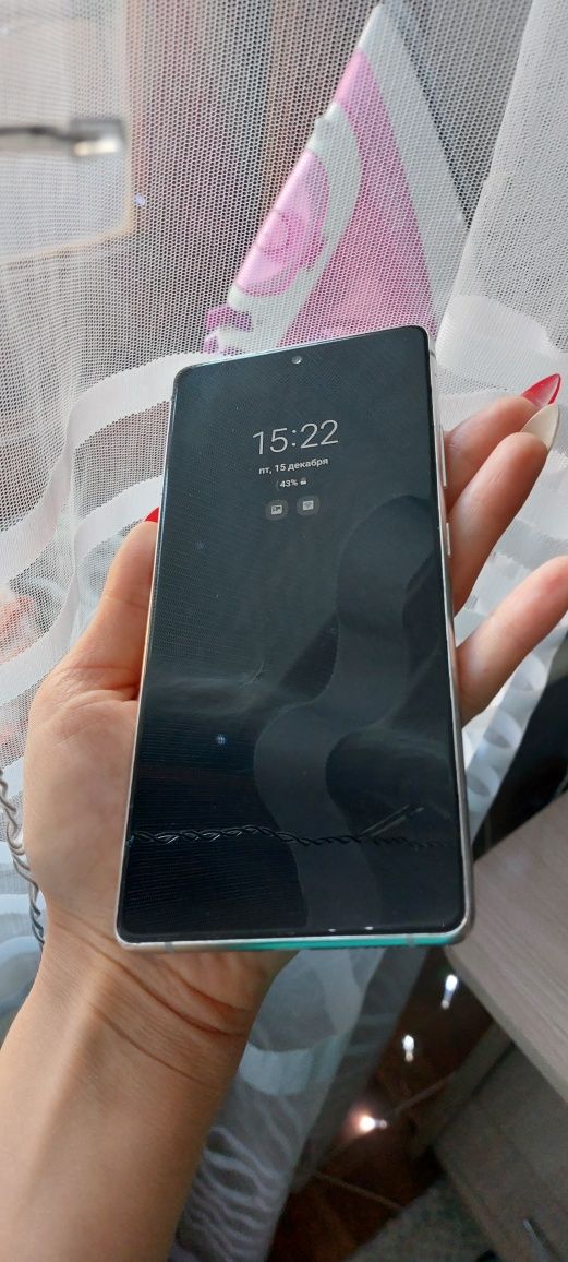 Продам sumsung s10 lite