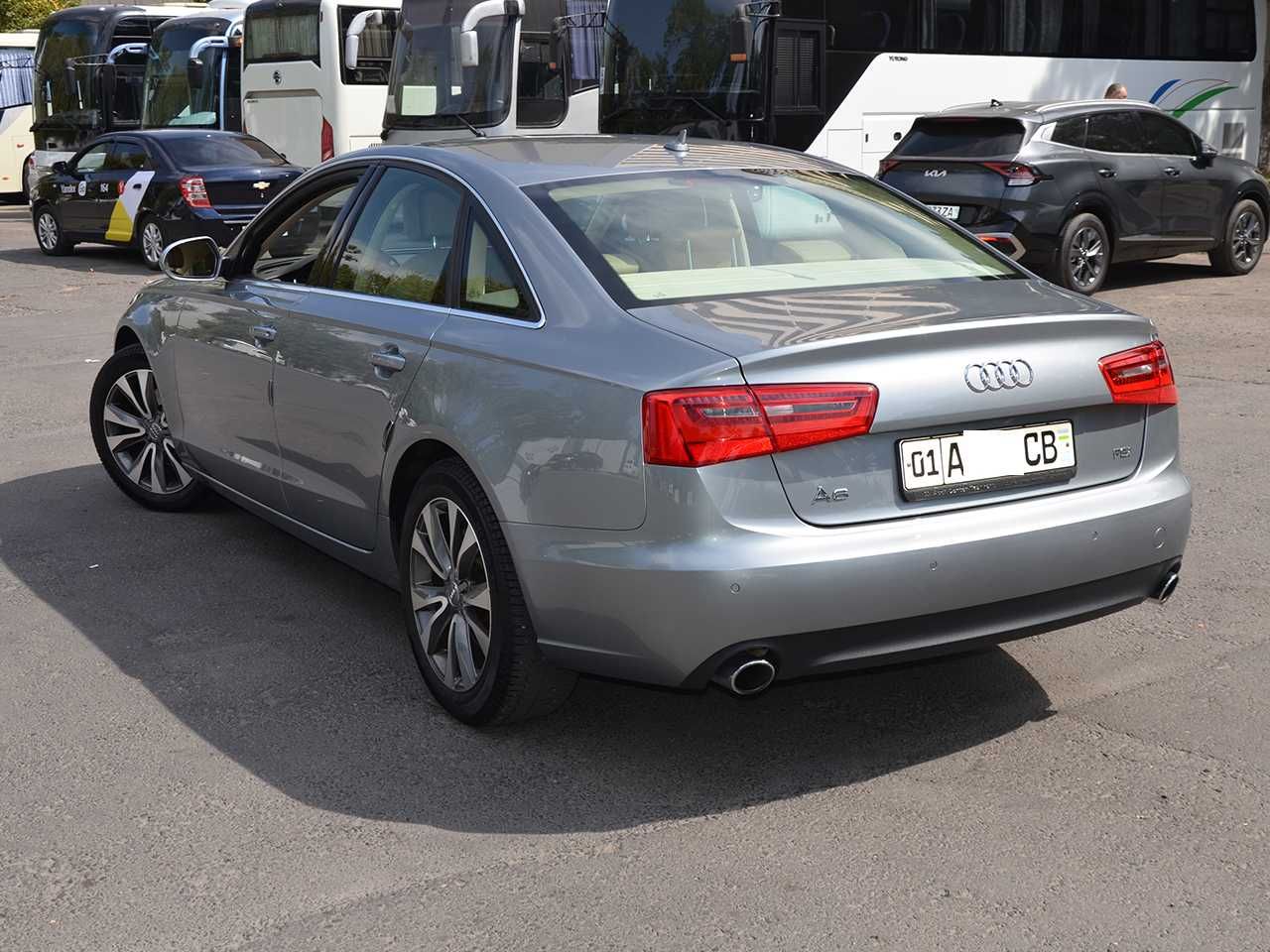 AUDI A6  декабрь 2011