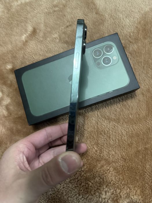 Vând iphone 13 pro max /128 GB