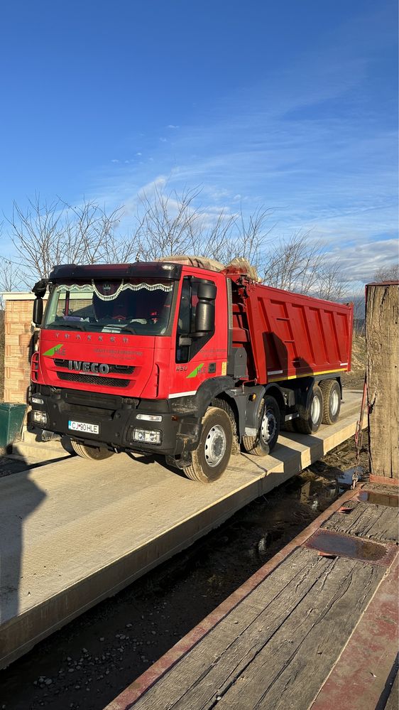 Inchiriez Autobasculanta si alte utilaje de constructii