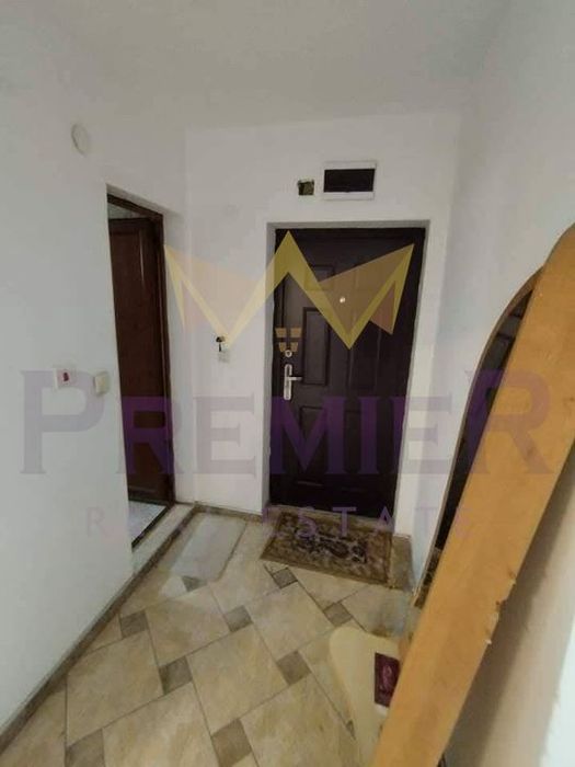 Продава се Двустаен апартамент в Варна, Колхозен пазар - 52 кв.м за 2116 €/кв.м - Снимка #5