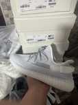 Yeezy reflective (marimi 43 1/3)