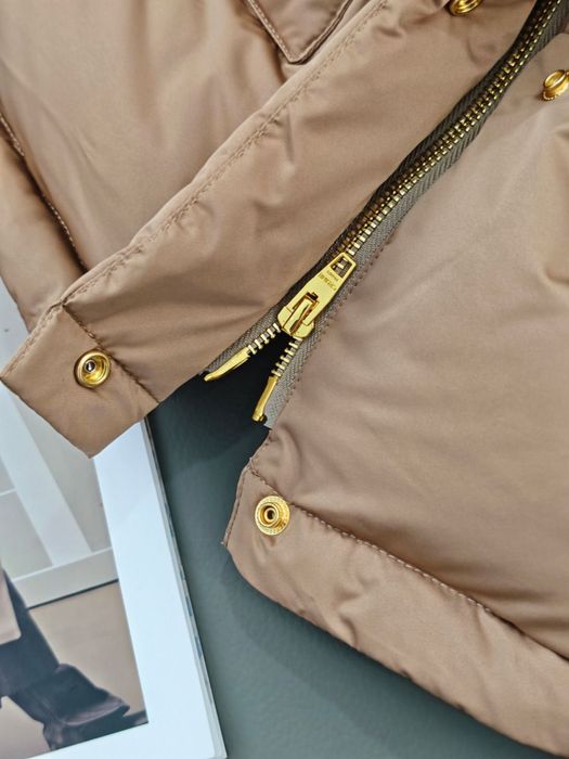 Geaca Celine , calitate premium , pe comanda , noua , S