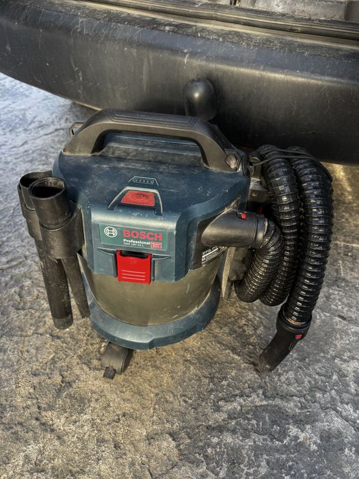 Aspirator bosch 18 v
