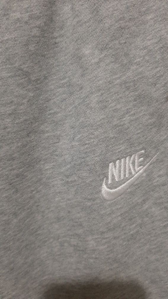 Долница на Nike, нова.