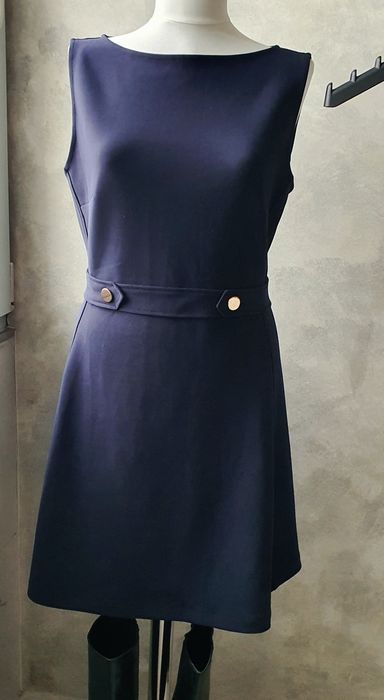 Тъмно синя дамска офис рокля