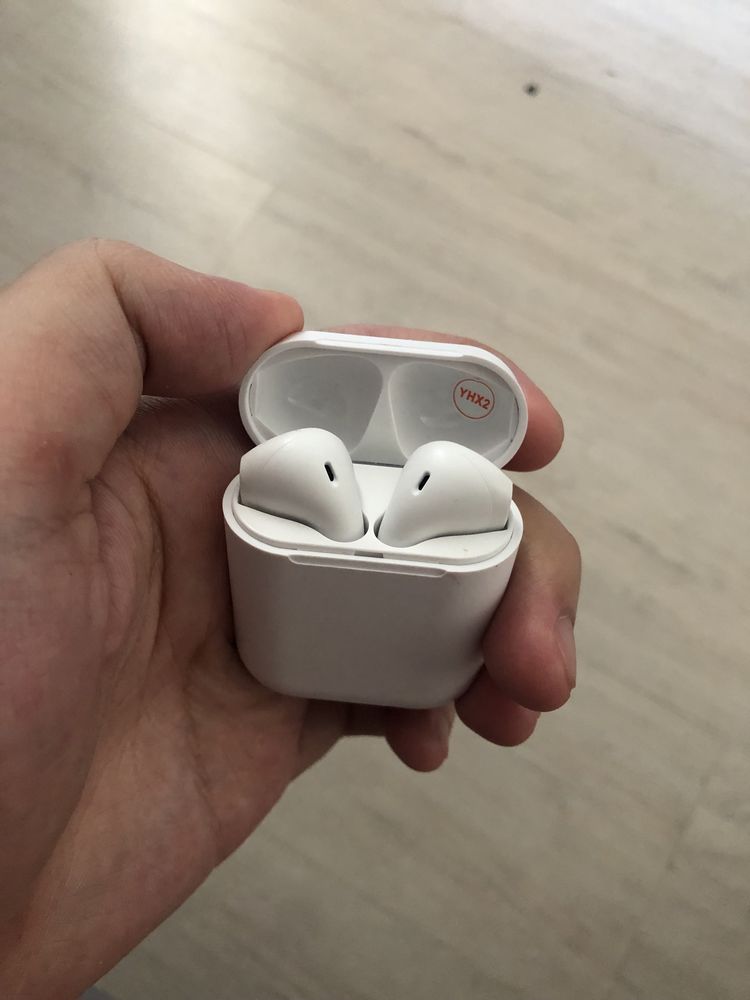 AirPods Срочно продам