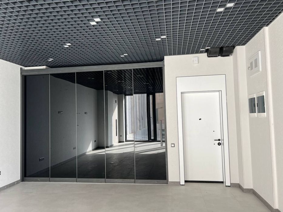 Аренда готовый офис в Nestone, 83kv