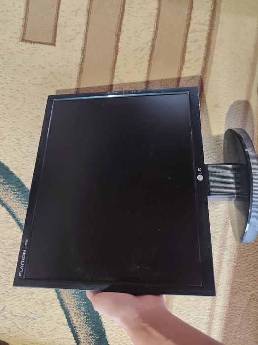 Manitor LG Flatron L1753S-BF