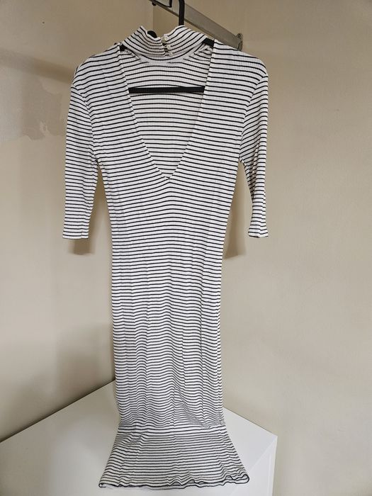 Rochie cu spatele gol