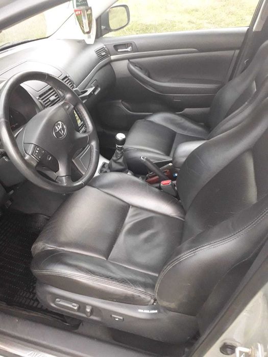 De vînzare Toyota avensis an 2008