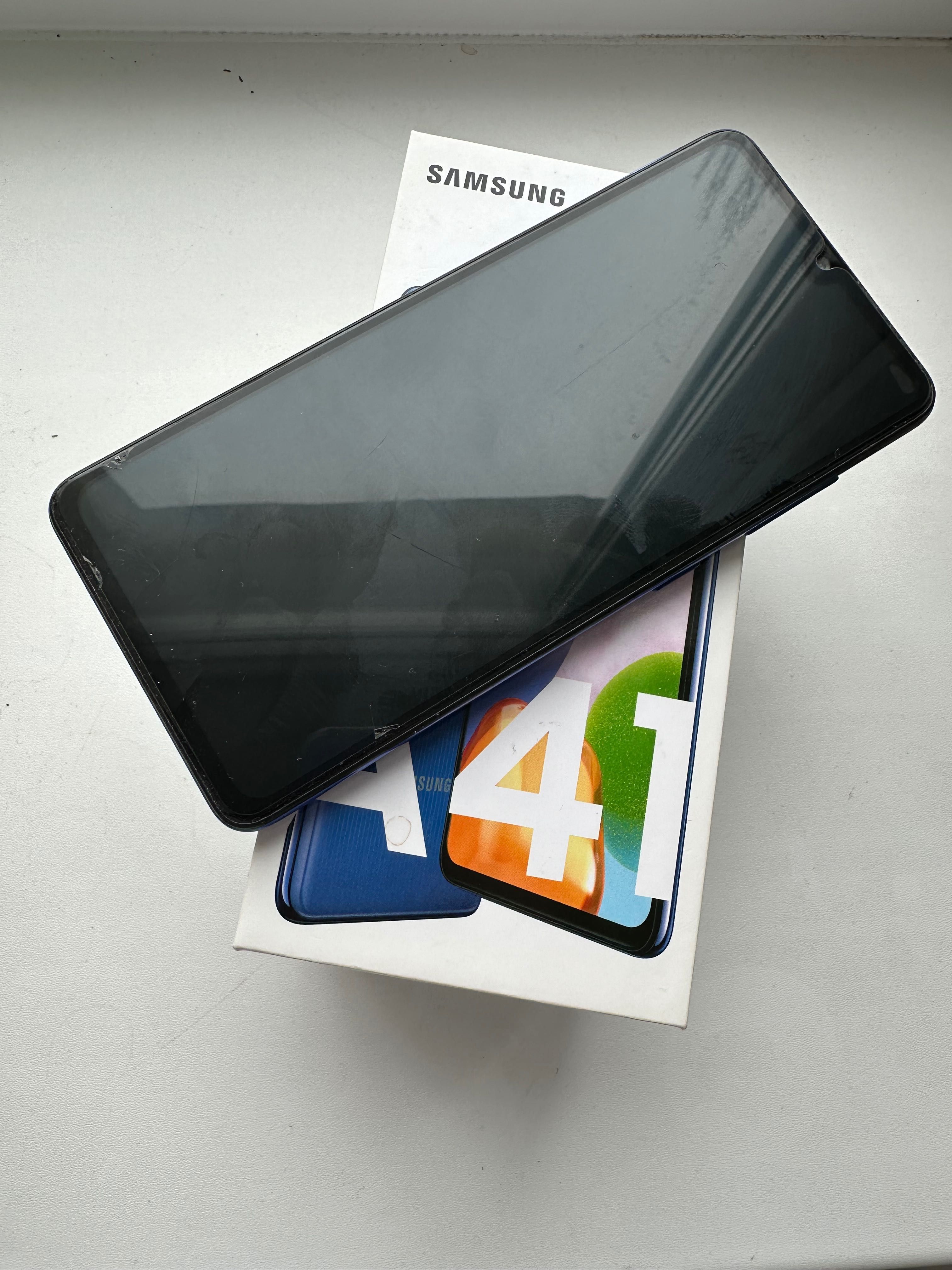 Продам телефон Самсунг Samsung 41A