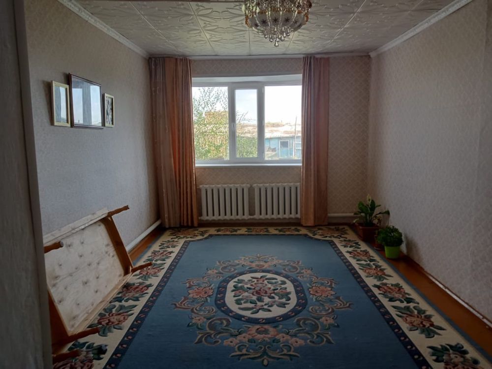 Продам дом в посёлке Маржанбулак