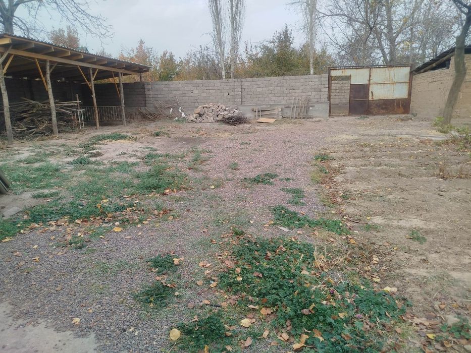 Срочна Соғломда  Ховли сотилади !