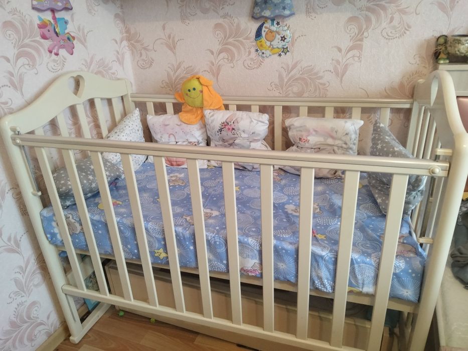 Продам детскую кровать