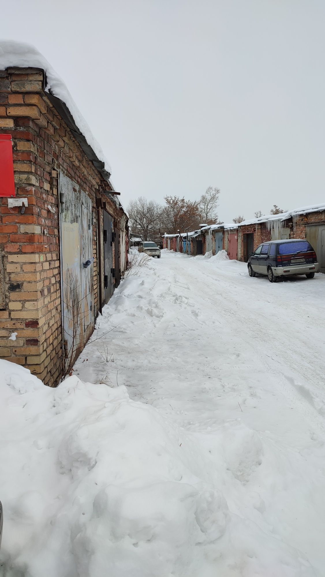 Продам гараж Казцинк в гаражном кооперативе Серпантин