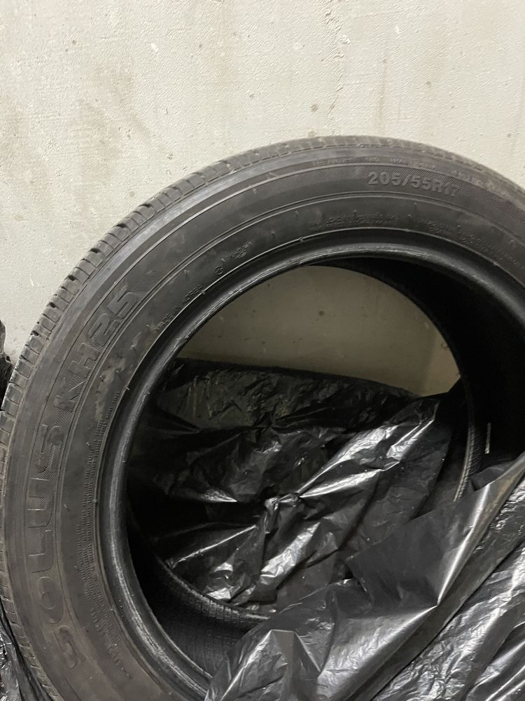 2 бр. Всесезнонни гуми KUMHO SOLUS KH25 205/55/17