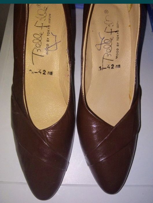 Дамски обувки номер 37