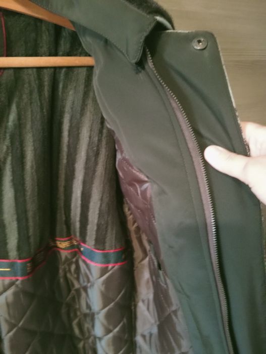 Vând haina ptr barbati