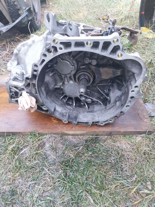 6 степенна Скоростна кутия Тойота/Toyota COROLLA VERSO AVENSIS 2.2 D4D