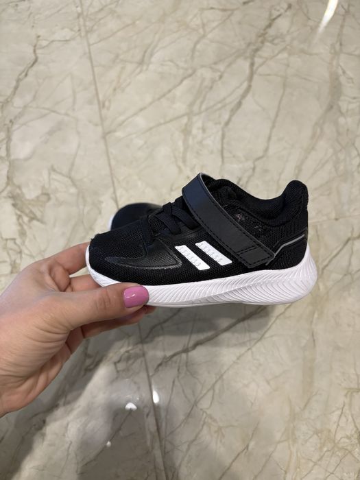 Детски маратонки Адидас 21