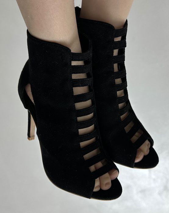 Обувь для танцев high heels 36р новые