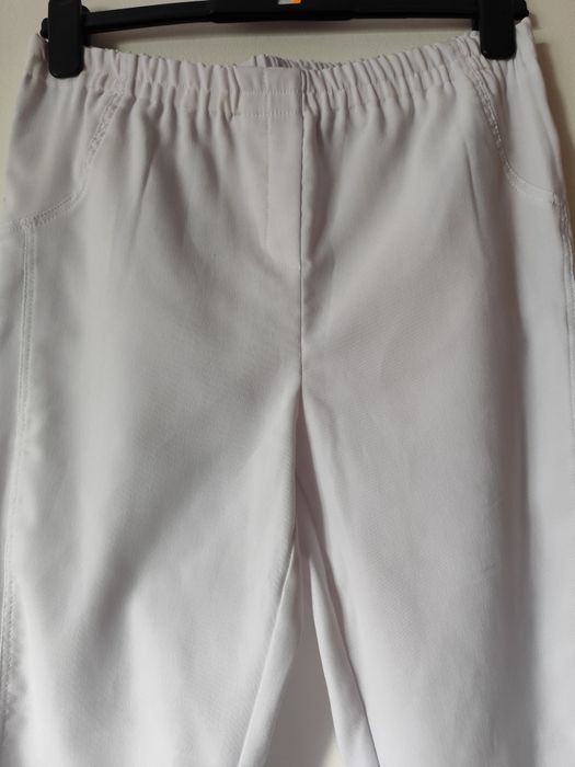 Pantaloni dama noi L