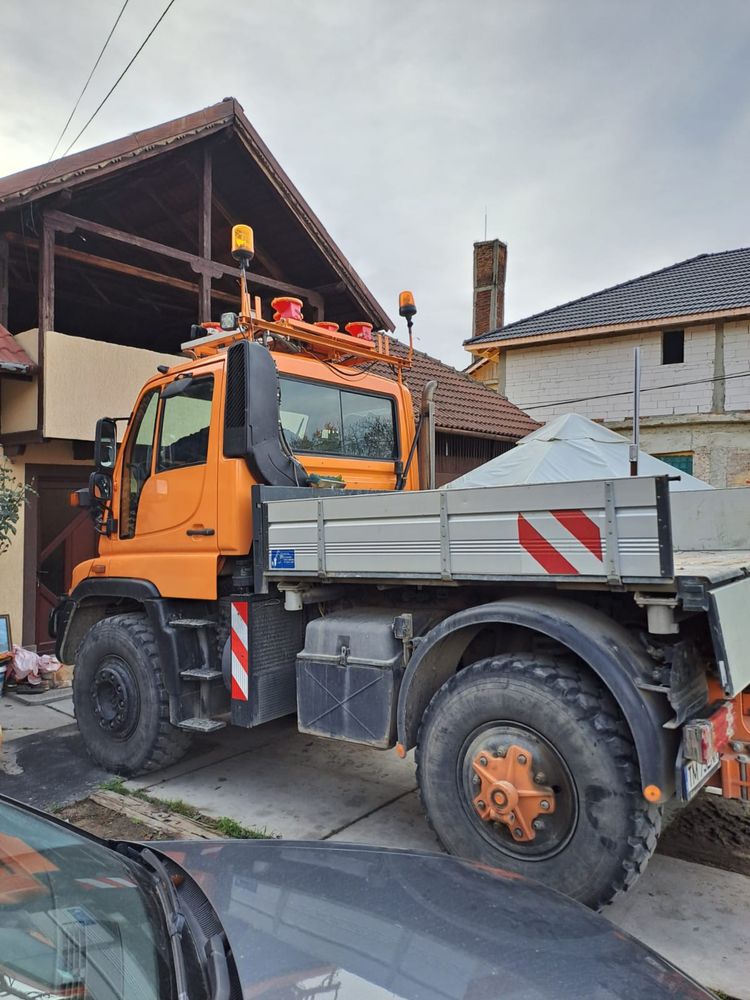 Unimog U 400 impecabil