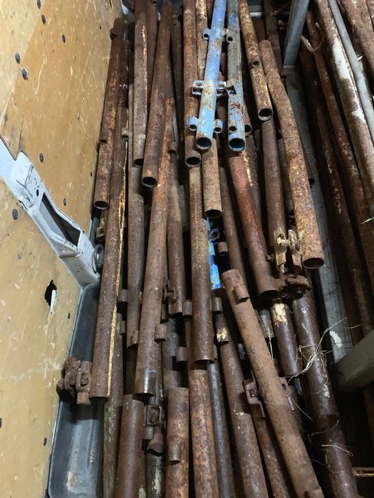 Schela metalica - Italia