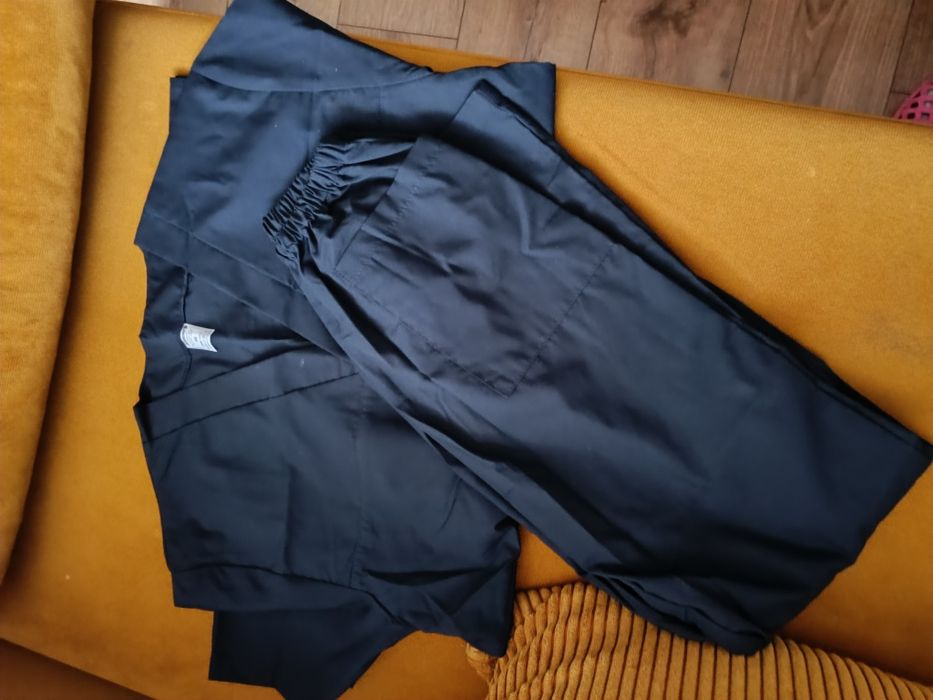 Работно облекло медицинско.