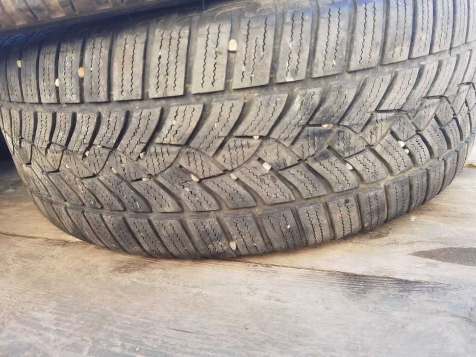 225 50 17 anvelope iarna