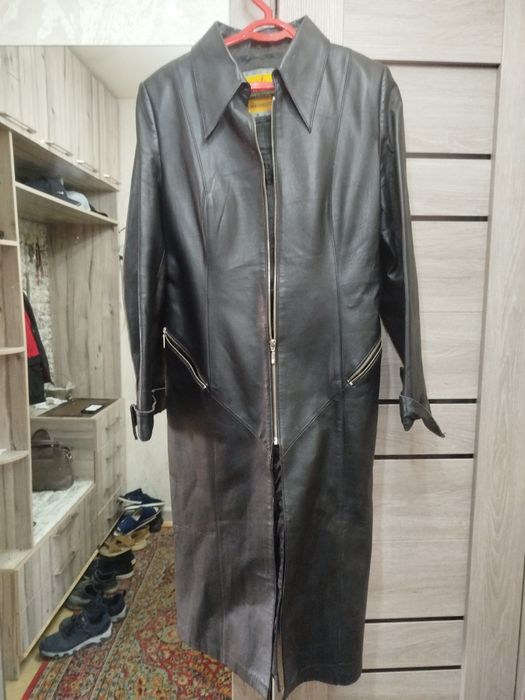 Продается сюртук