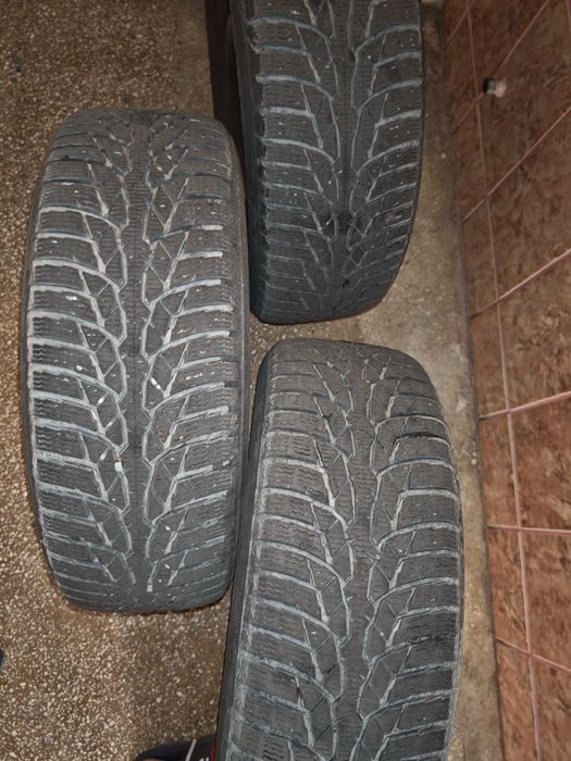 Set 4 Jante oțel GM Opel și anvelope iarnă Nokian 205 60 R16