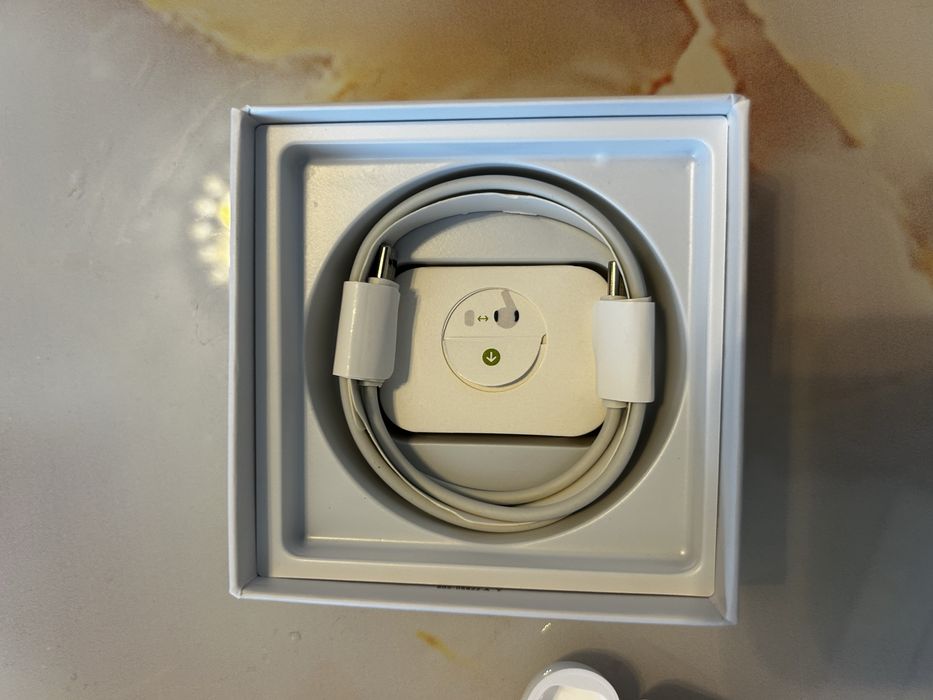 AirPods Pro 2 Apple