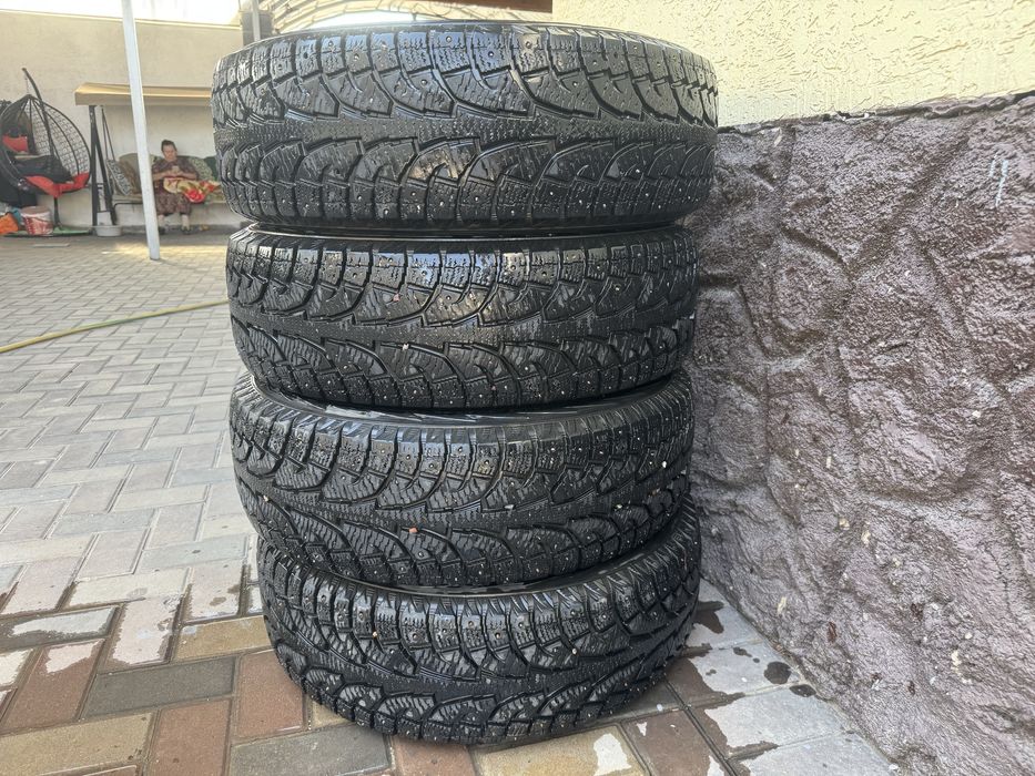 Продам шины Hankook