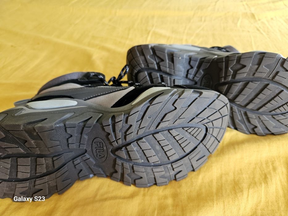 Сникърси Fila Electrove Desert Boot Wmn Сив