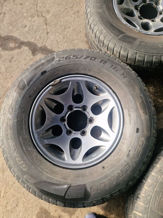 16 цолови джанти с гуми за Митцибуши L200