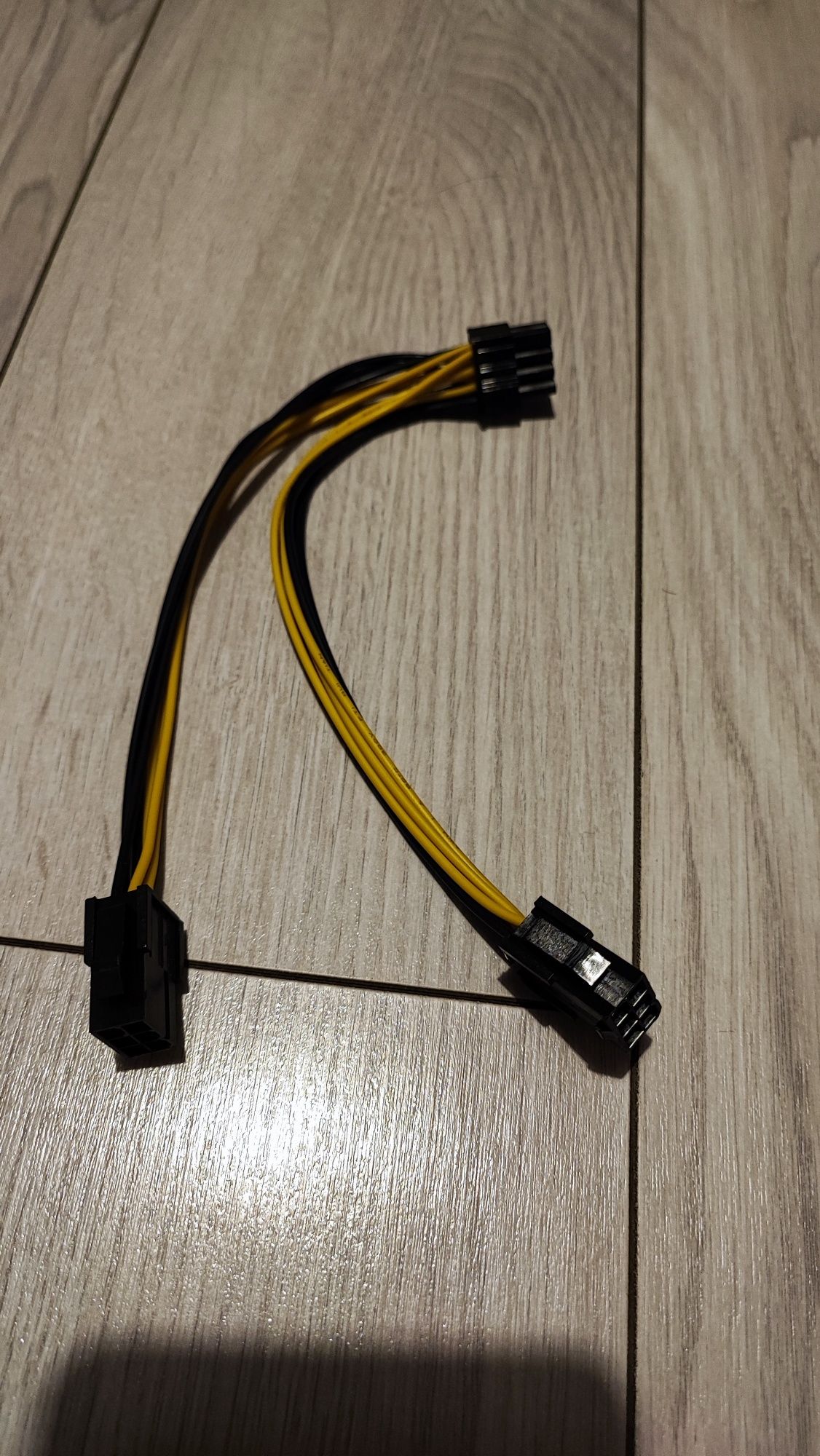Cablu de alimentare 2x6 pini mamă la 8 pini tata 20 cm