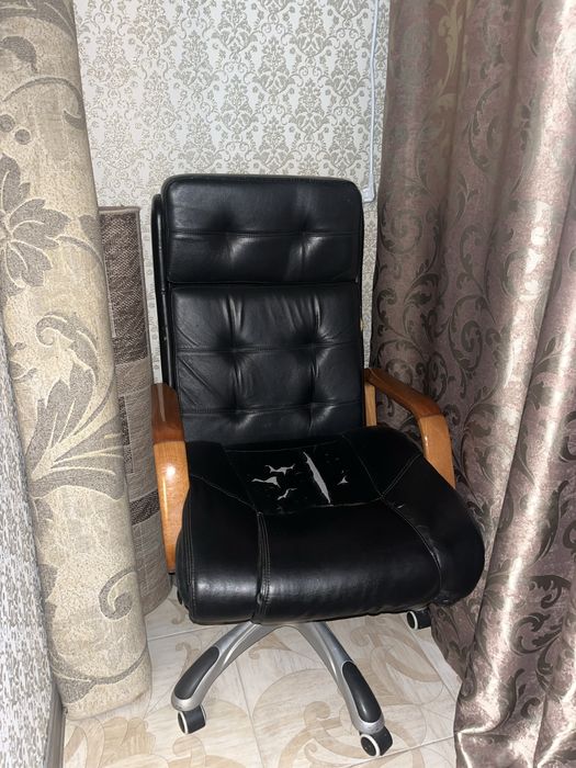 Компьютерное кресло