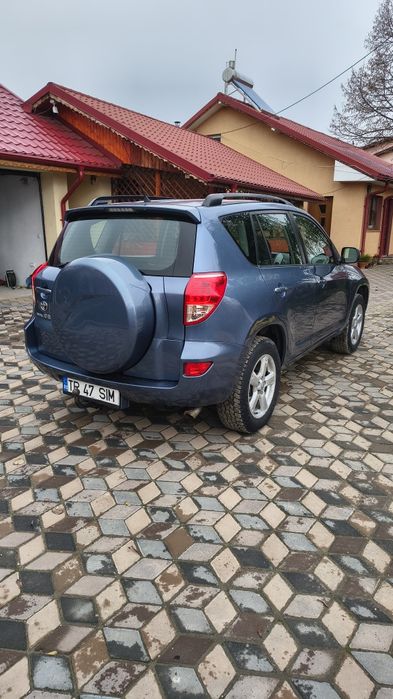 Toyota RAV4 2.2 D4D 136 CP