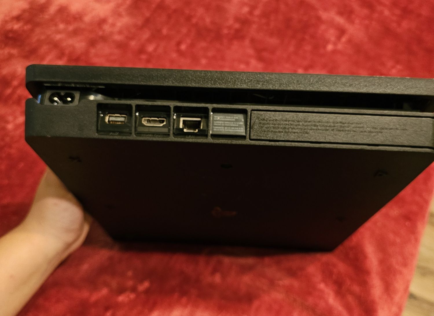 Playstation 4 2013 година