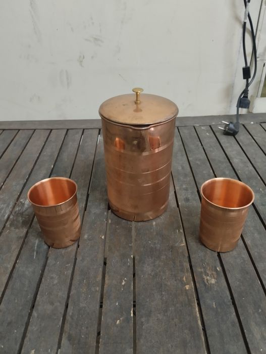Медна кана 2 литра с две чаши
