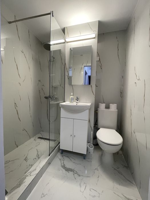 Regim hotelier lux