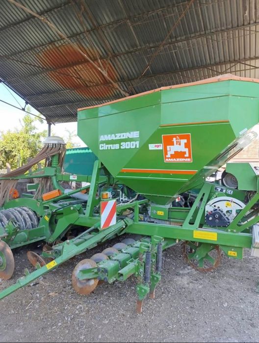 Semanatoare de paioase amazone cirrus 3001