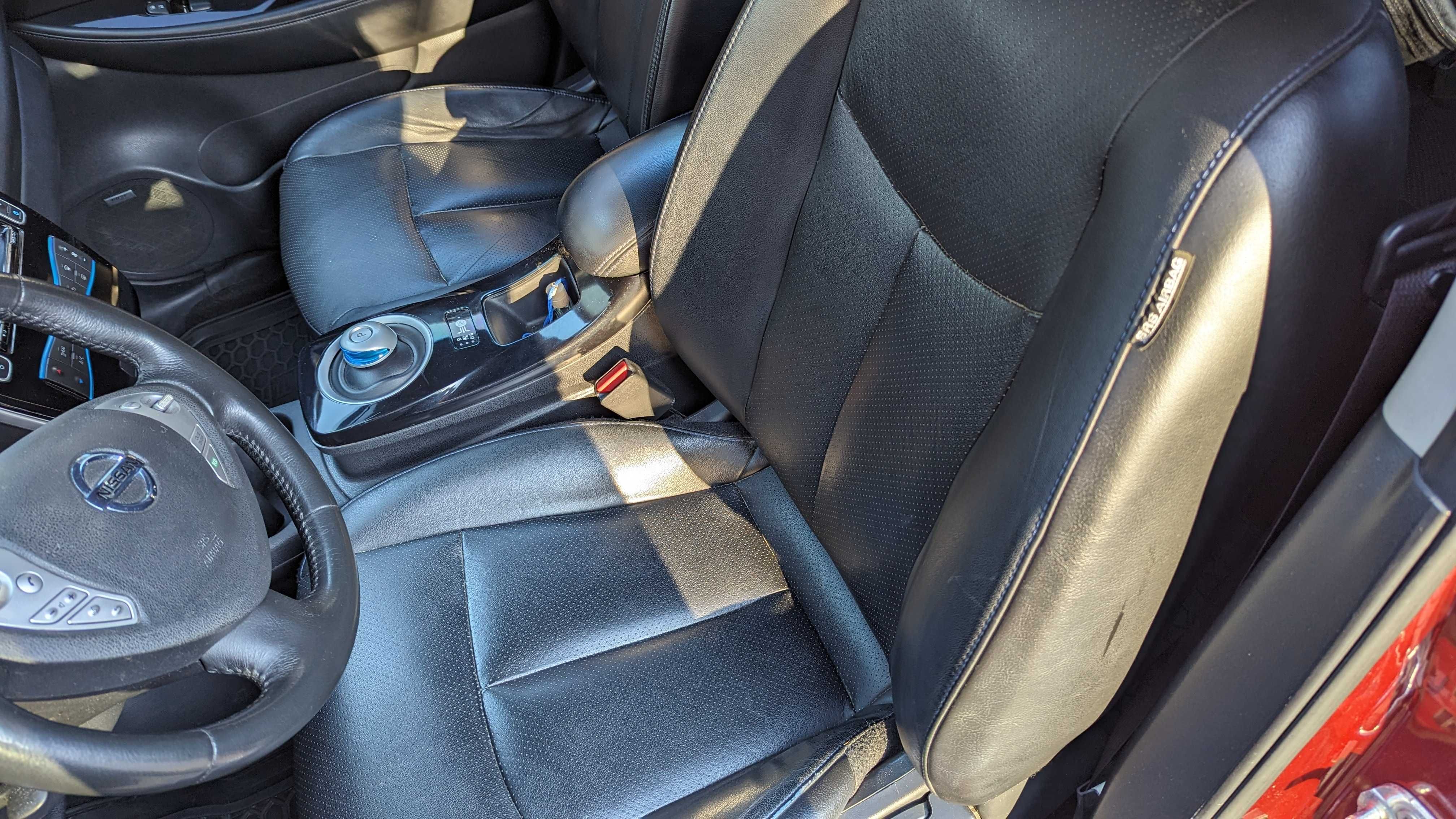 Nissan Leaf 2014, 40kBt, в най-добрата конфигурация