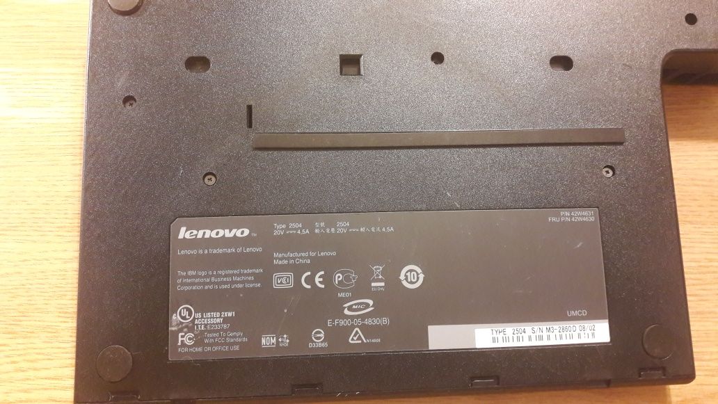 Dock-uri Lenovo model 2505, 2504, 4337