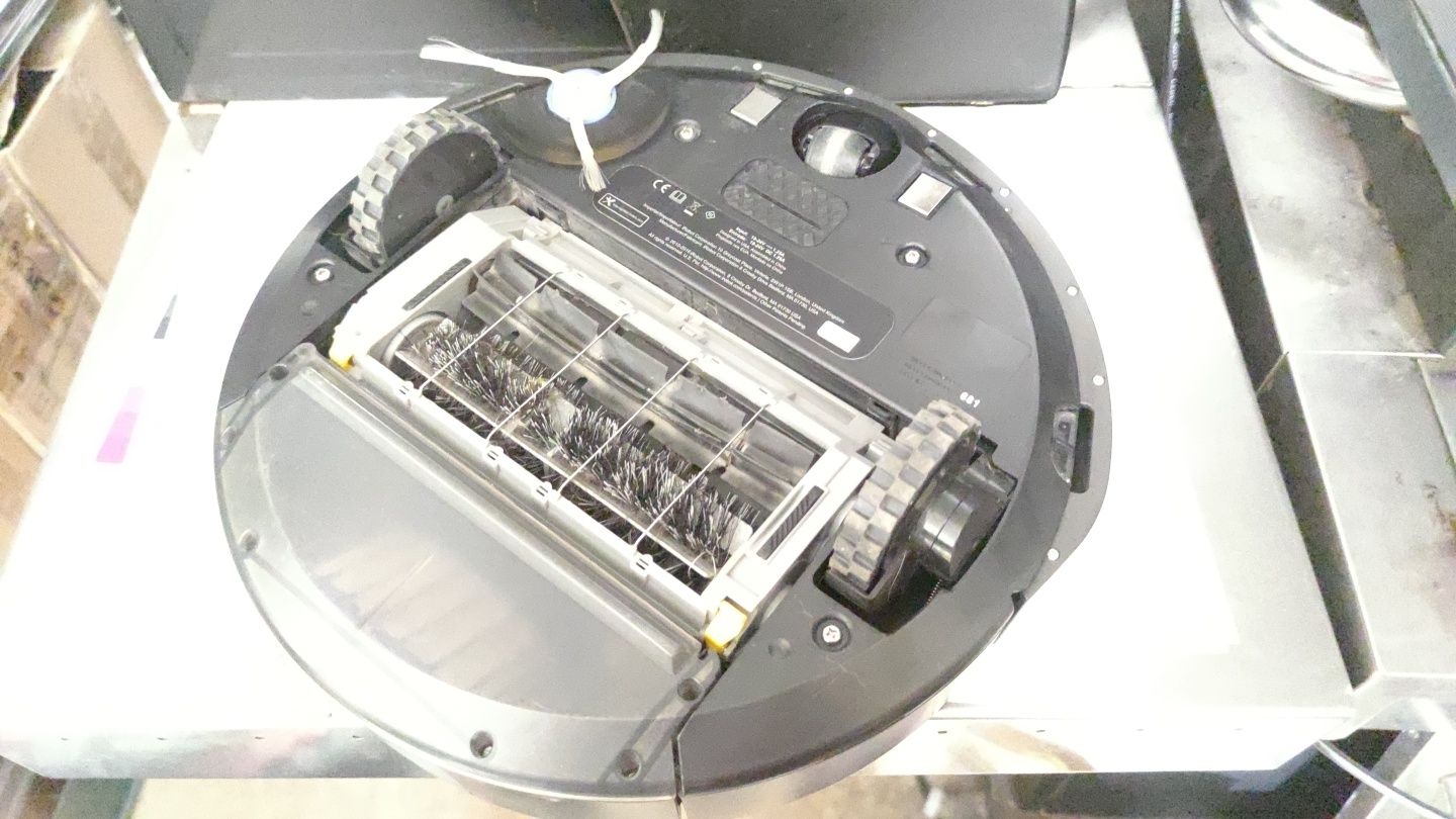Прахосмукачка робот iRobot Roomba 681